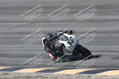 media/Sep-20-2025-Race Pace (Sat) [[d4e1b33f4d]]/Verified/Turn 13 Bowl (945am)/